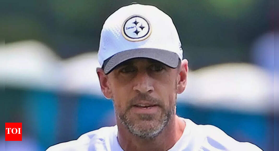 Aaron Rodgers' Emotional Reunion at Celebrity Golf Event