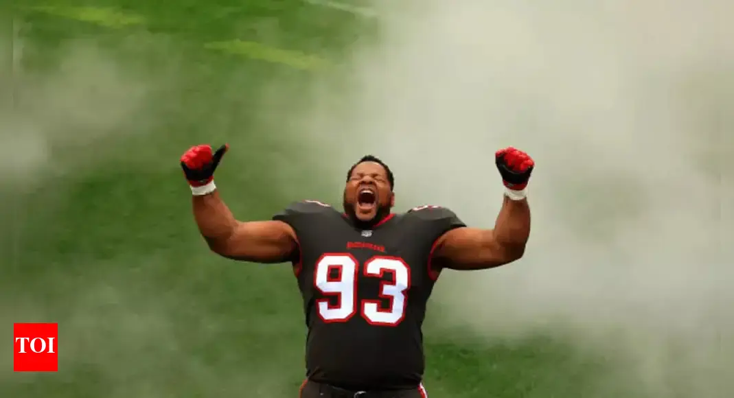 Ndamukong Suh bids farewell to NFL after 13 seasons, honors late father in emotional retirement post