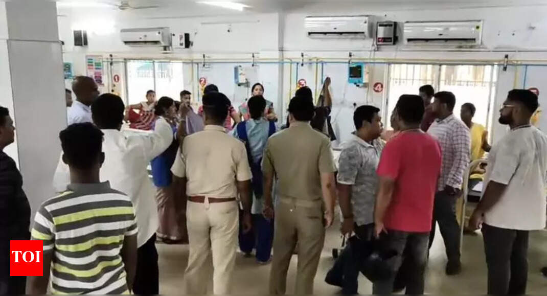 Odisha horror: Student sets self ablaze after HoD's sexual harassment; in critical condition