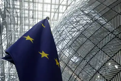 US-EU tariff tensions: EU extends suspension of countermeasures to August; Germany urges 'serious, solution-oriented negotiations'