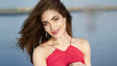 Pakistani actor Humaira Asghar Ali’s demise takes shocking turn as petition alleges murder; police investigate phones and bank data