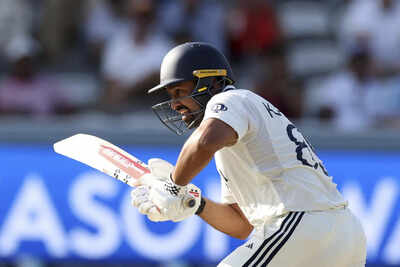 IND vs ENG 3rd Test: 'Very strange' - R Ashwin, Dinesh Karthik react to Karun Nair's 'brain fade' moment