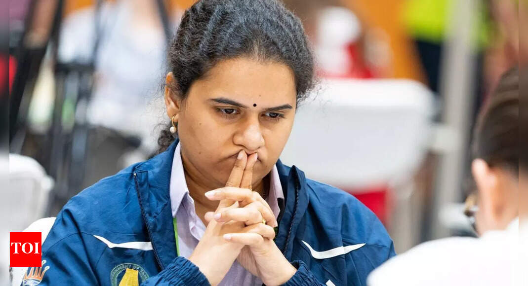 Chess | Women's World Cup: Koneru Humpy, Divya Deshmukh seal pre-quarter berths