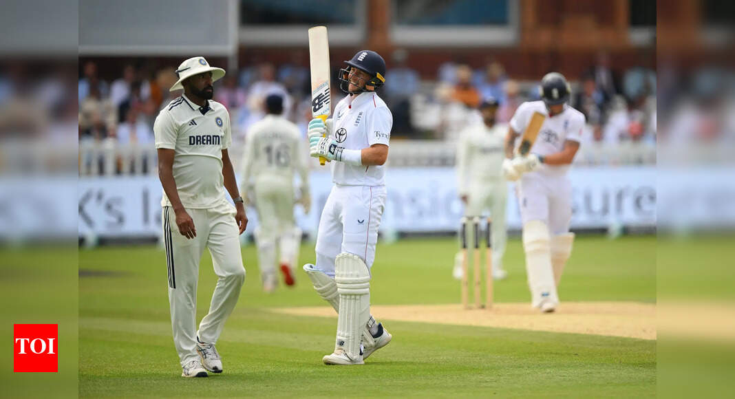IND vs ENG: 'I cannot believe' - Gavaskar, Trott fume as Root survives 