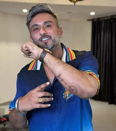 Honey Singh gets three tattoos in one night, pays tribute to AR Rahman and his mother