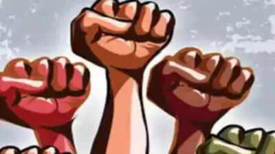Bhopal taxi drivers launch protest to highlight grievances and demand reforms