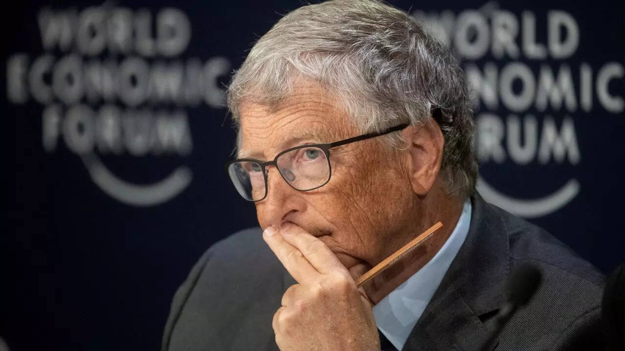 Bill Gates' net worth drops $51 billion in one week; here's why the  Microsoft co-founder is happy to give it away | - The Times of India