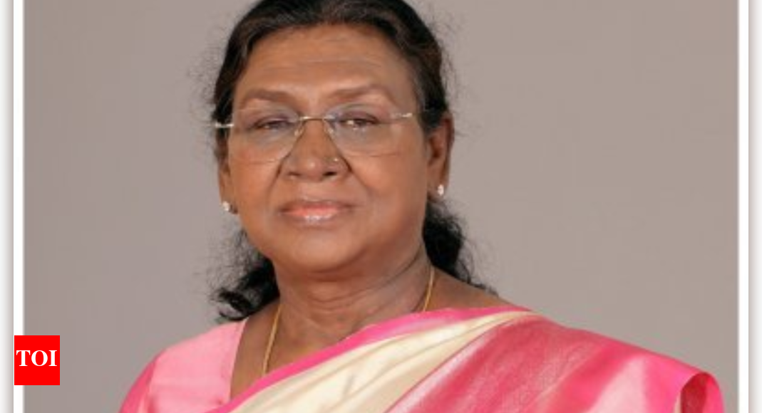 Odisha 'harassment' case: President Murmu meets student who set herself ablaze