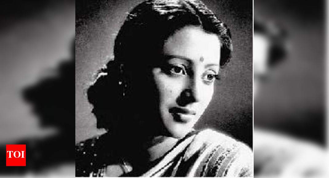 First Indian actress to receive international film festival award ...