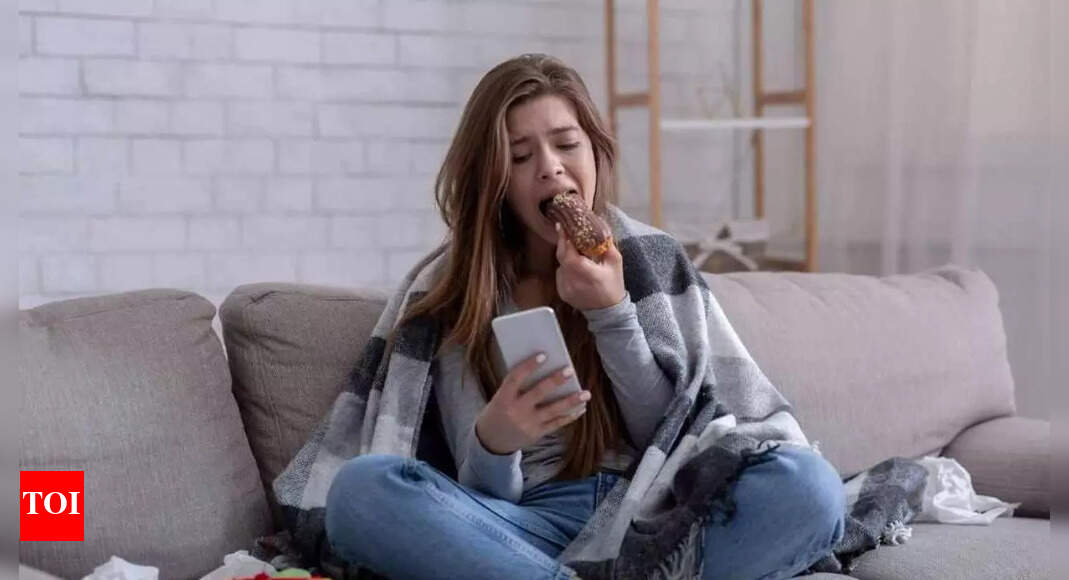 Why we really crave comfort food: New study reveals the psychology behind emotional eating | – Times of India