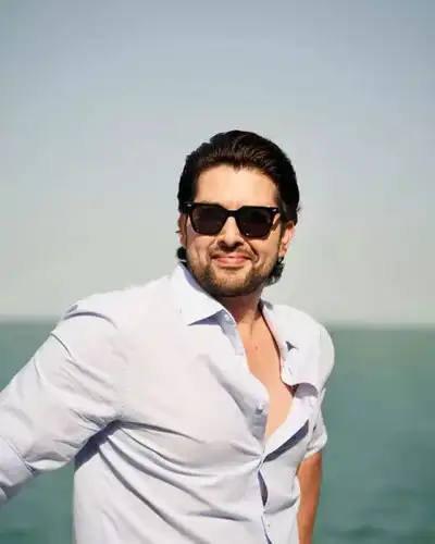 Aftab Shivdasani, Riteish Deshmukh, Vivek Oberoi shoot for 'Masti 4' song in Birmingham