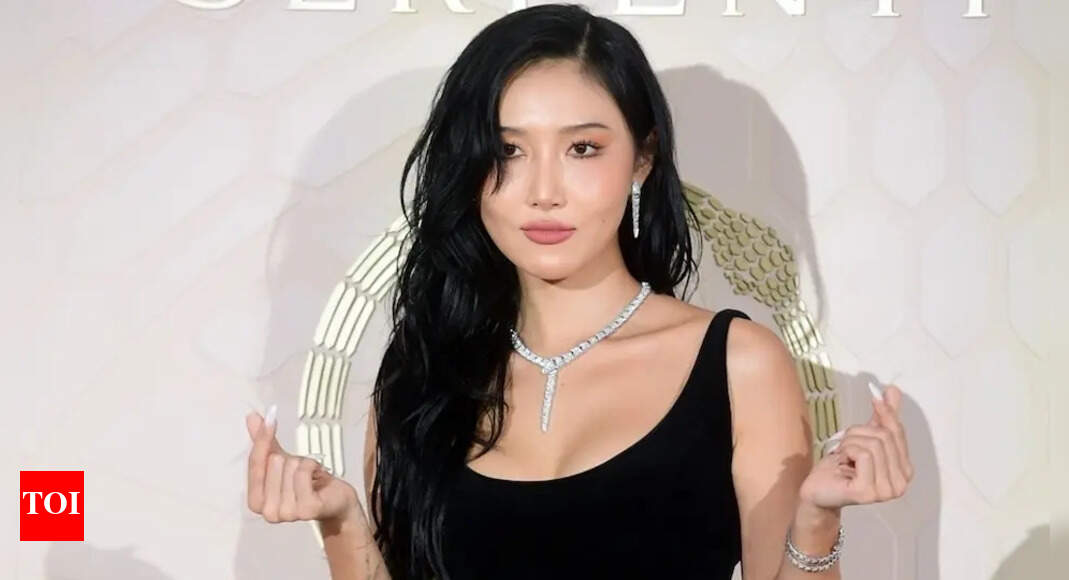 K-pop Star Hwasa opens up about panic attacks and hearing loss after intense public scrutiny