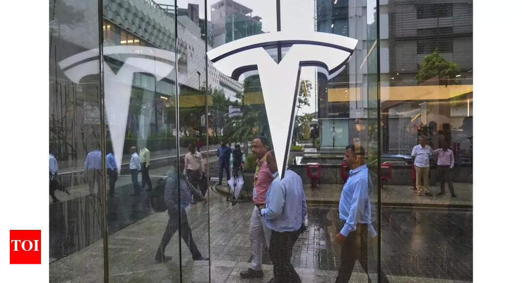 Tesla India launch: Anand Mahindra's message to Elon Musk; says ‘Meet you at …’