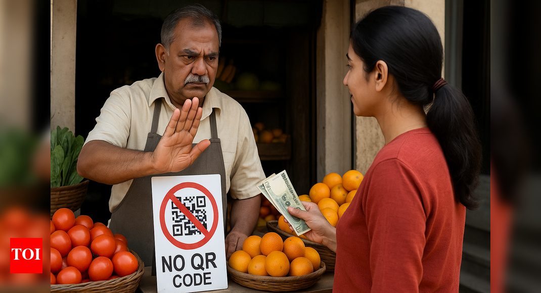 Bengaluru back to cash? 'No UPI, only cash', say vendors as they receive GST notices; ask customers to p