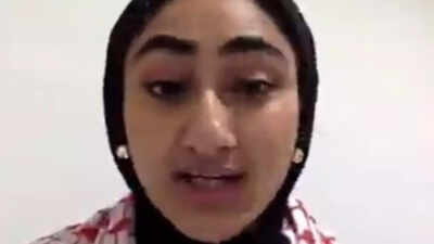  Hadeeqa Malik calls protests ‘jihad’; confronts Muslim NYPD officer