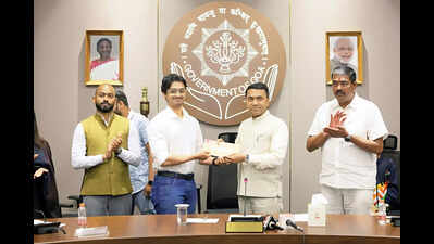 CM asks associations to bring rural talent into the mainstream