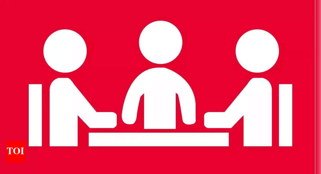 Be accessible to people: Cabinet secretary tells senior bureaucrats