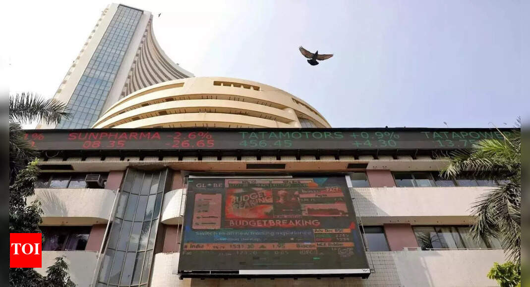Sensex gains after 4-day losing streak
