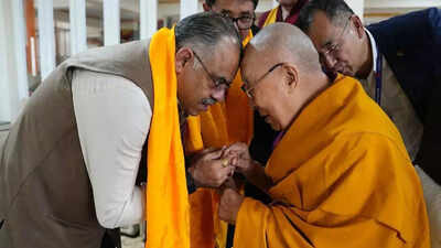 BJP’s Tarun Chugh meets Dalai Lama in Leh, renews spiritual freedom vow