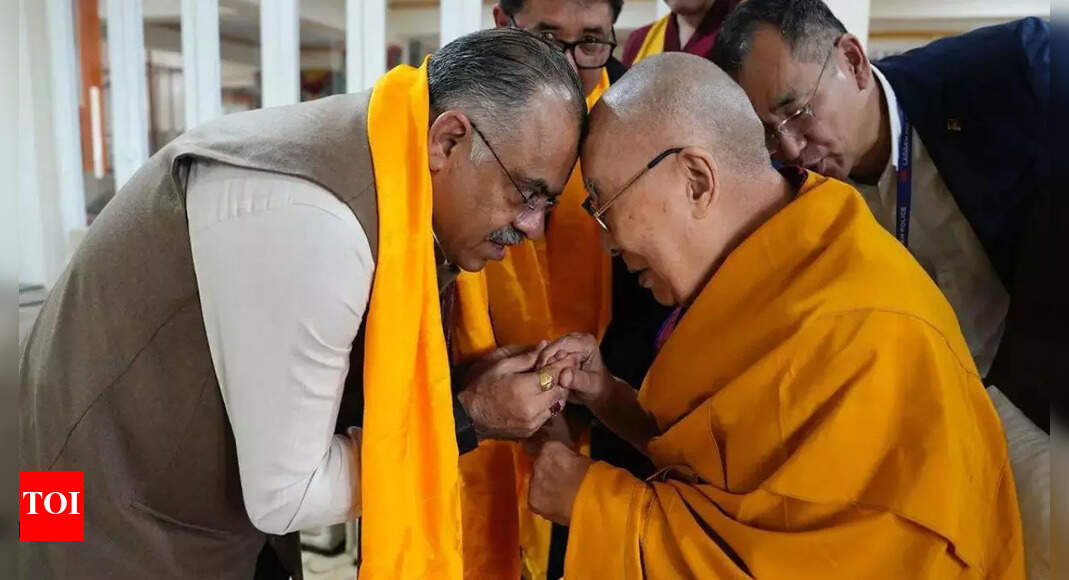 BJP’s Tarun Chugh meets Dalai Lama in Leh, renews spiritual freedom vow