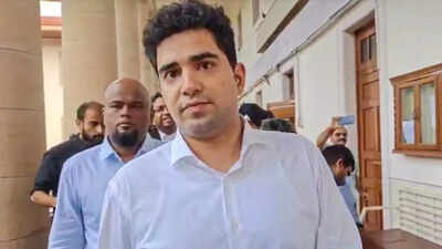Samay Raina’s cheeky reply outside the Supreme Court goes VIRAL: ‘I support Mohak Mangal’