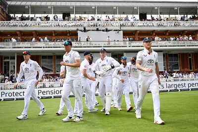 IND vs ENG 3rd Test: Ravi Shastri's three-word reaction after England got penalised