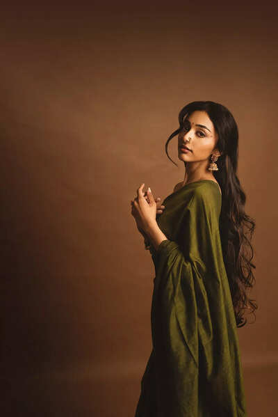Preity Mukhundhan to play a reserved girl in her Malayalam debut