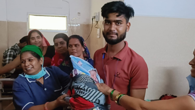 Declared dead by govt hospital in Madhya Pradesh; woman delivers healthy baby after second opinion