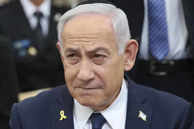  Netanyahu loses majority as key partner exits; ultra-orthodox party Shas walks out over military draft dispute