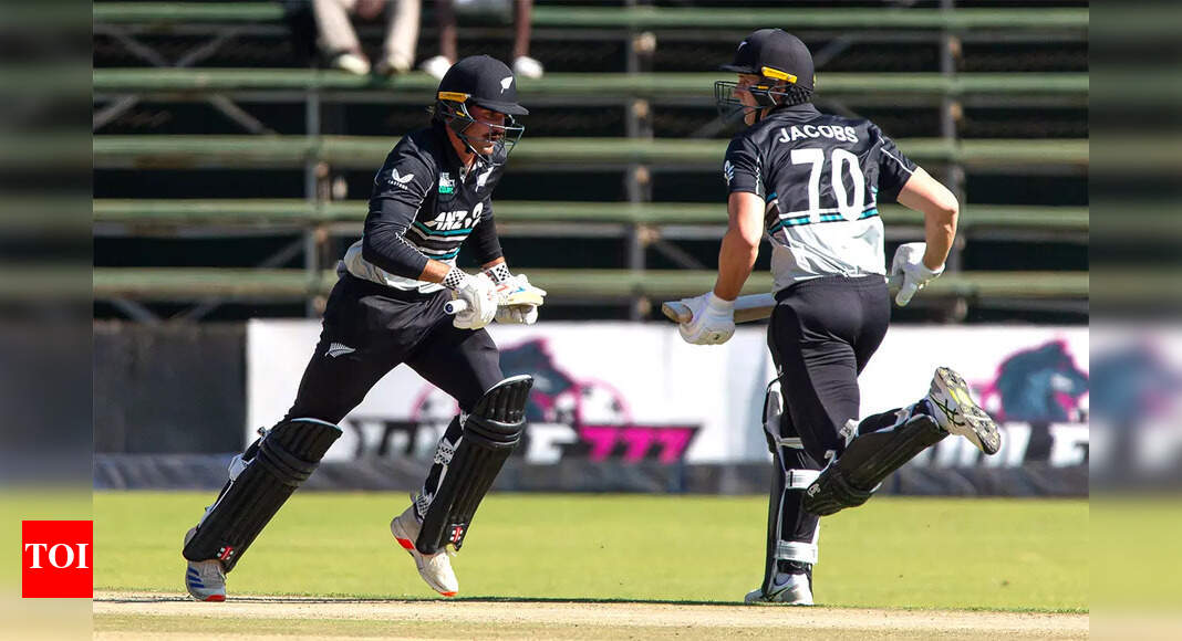 Match Report: Robinson, Duffy, Henry power NZ to 21-run win over SA
