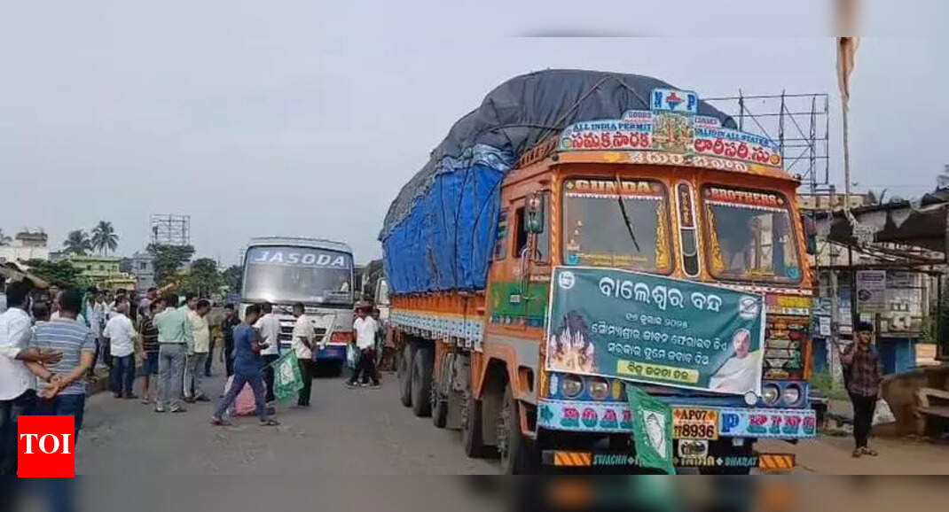 Unknown Source - Politics - News Image