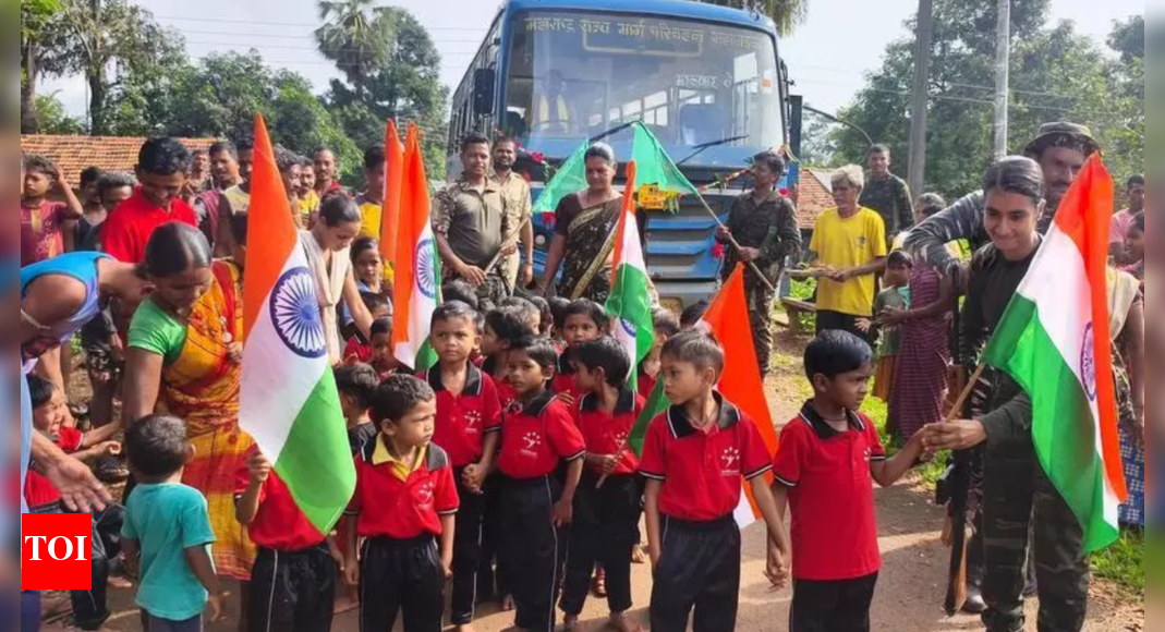 Kids wave tricolour as bus reaches Maoist HQ Abujmarh