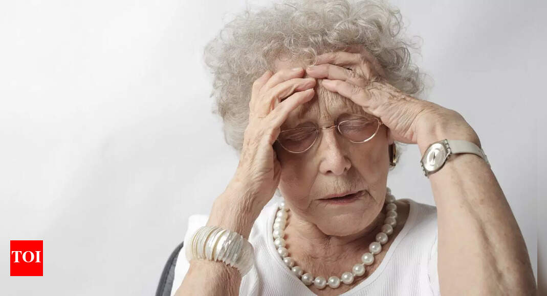 Protect Your Brain: Understanding Alzheimer's, Early Signs & Powerful Lifestyle Strategies