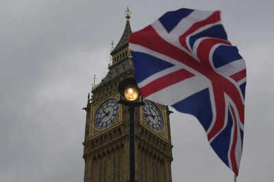  UK to lower voting age to 16;  Deputy  PM Rayner says young people deserve a say