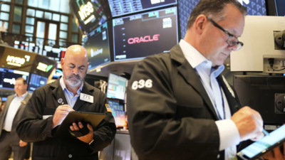  Markets stay resilient despite Trump-Powell tension; corporate results mixed