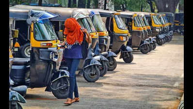 Indefinite strike called for autos, cabs in Pune, Mumbai and Nagpur over meter-based fare system
