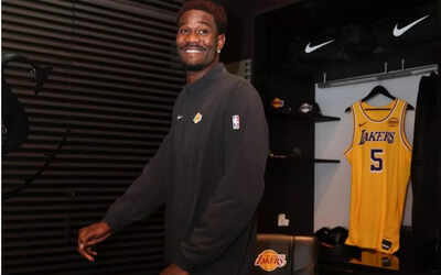 DeAndre Ayton's $16.2M deal with Los Angeles Lakers praised as one of the top offseason signings of 2025