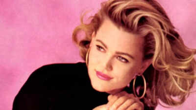 Belinda Carlisle returns to Pop with first English album in 30 Years; 'Once Upon a Time in California' drops Aug 29