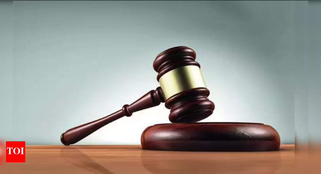 Punish those preventing temple entry over caste: HC
