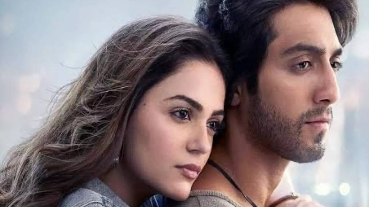 Saiyaara' first review: Ahaan Panday, Aneet Padda debut earn praise - “it's  so raw, so real…” | - Times of India