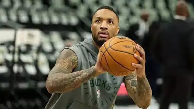 Giannis Antetokounmpo Reacts as Damian Lillard Returns to Portland in Surprising NBA Shakeup