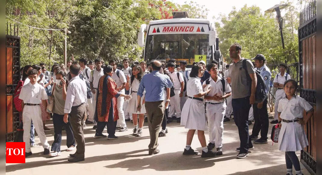 Bomb scare: 20 Delhi schools receive threat emails; search under way