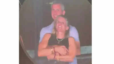  Coldplay concert ‘kiss cam’ puts Astronomer CEO in the spotlight