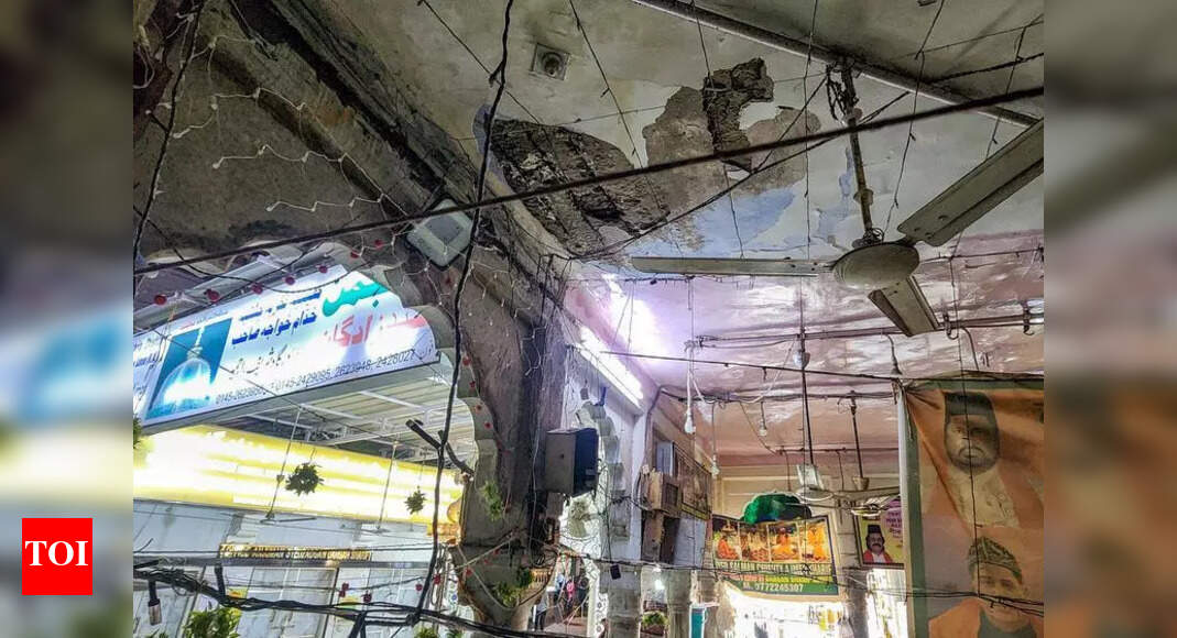 Unknown Source - Politics - News Image