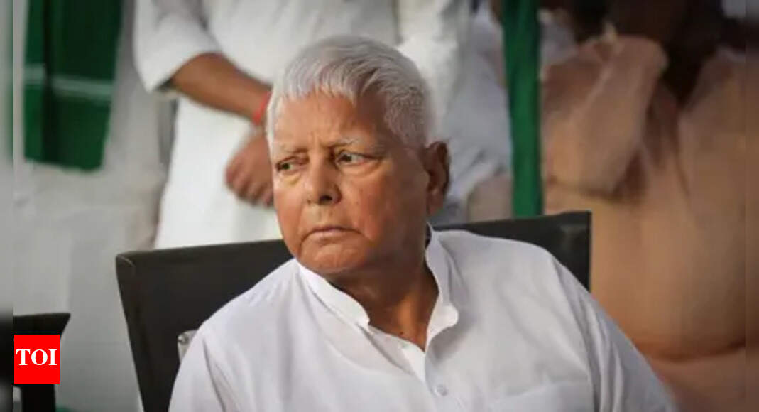 In blow to Lalu, SC refuses to stay trials in land-for jobs cases