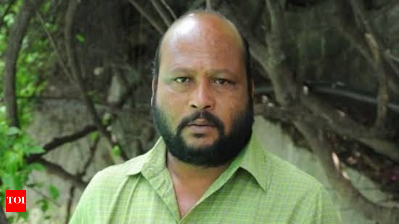 Fish Venkat Death News: Fish Venkat passes away at 52: Telugu comedian loses  battle to Kidney failure | - Times of India