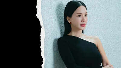 55-Year-Old Korean Star's Dramatic Makeover Has Fans Shocked - "I've Gained Weight and Changed My Hair Style"