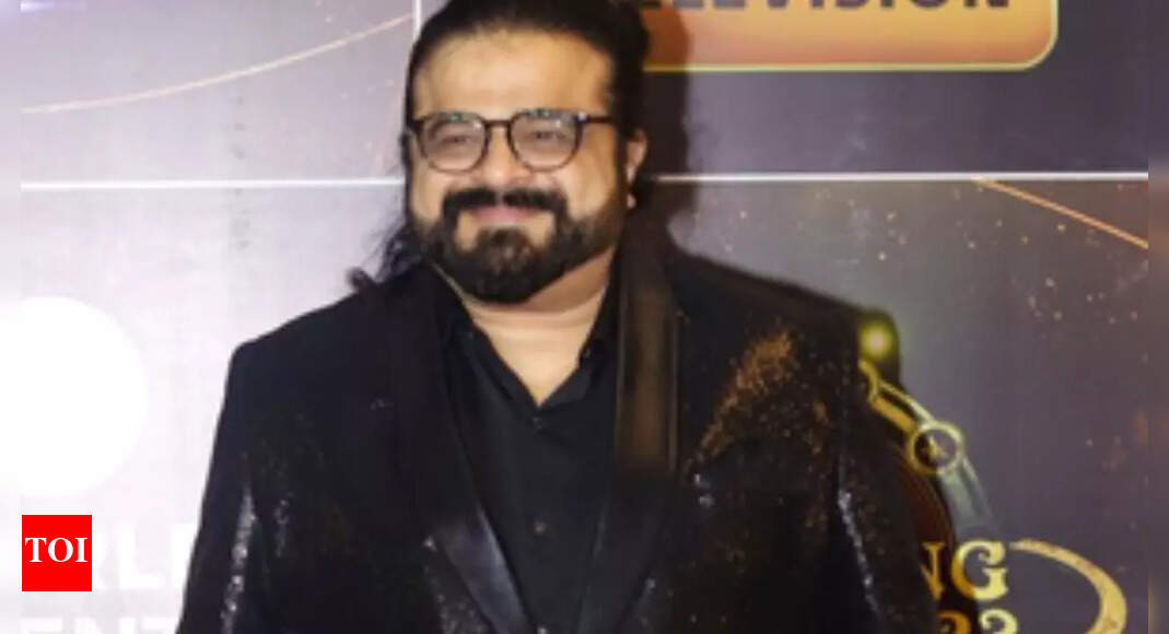 Pritam says Anurag Basu narrated 'Gangster' and 'Life in a Metro' together to him | Hindi Movie News - Times of India