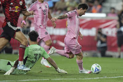 Lionel Messi 'sits down' goalkeeper to score, leads Inter Miami to 5-1 win - Watch