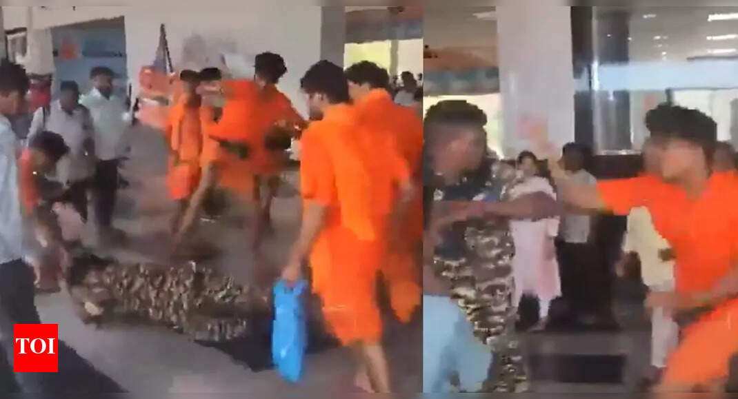 CRPF jawan assaulted by kanwariyas at Mirzapur railway station over train ticket